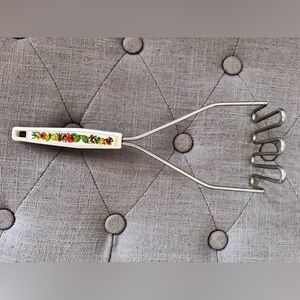 Vintage Fruit Design Potato Masher